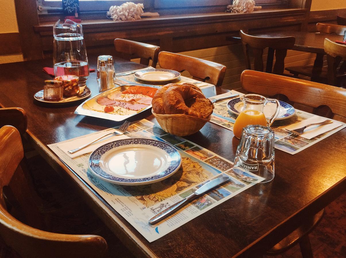 Hotel Restaurant Spillgerten Diemtigtal Schwenden Buitenkant foto